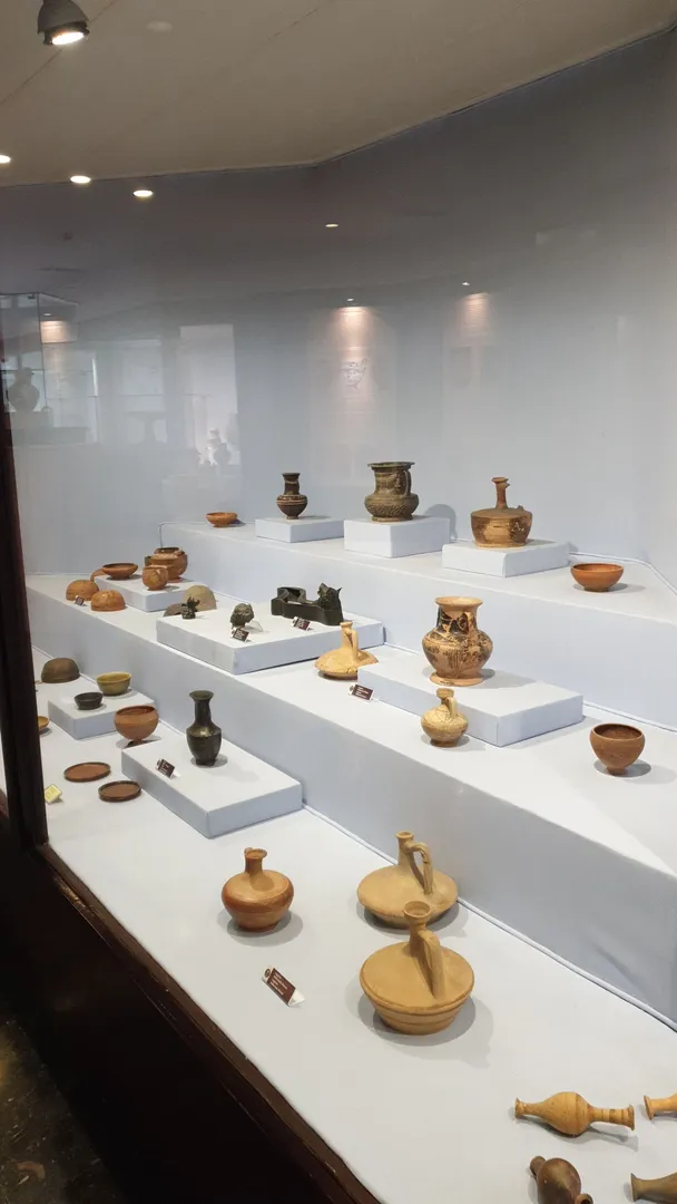 Forms of Memory: The Spirit of an Era in Ceramics
