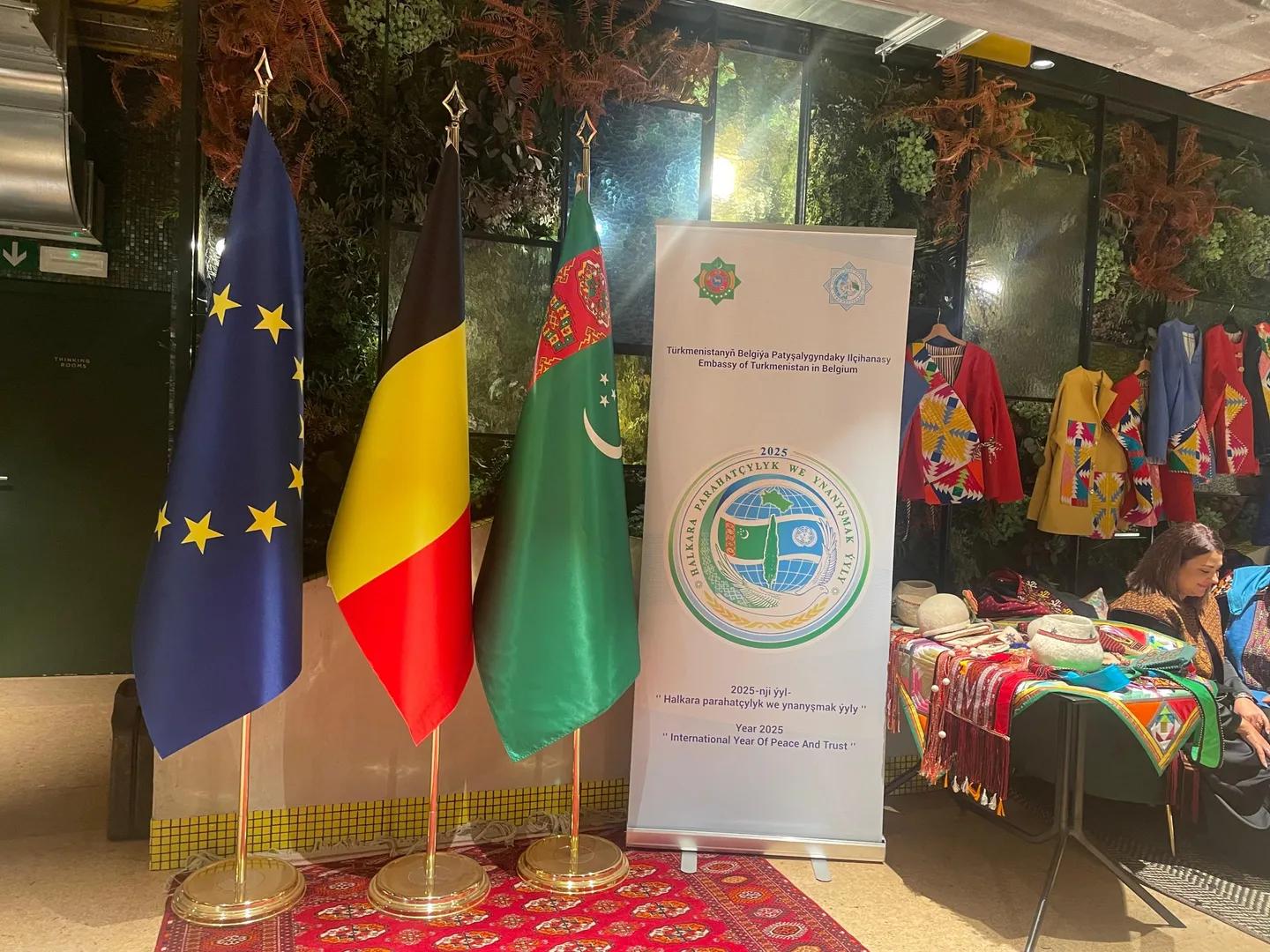 Cultural Turkmen event and Fashion show in Brussels