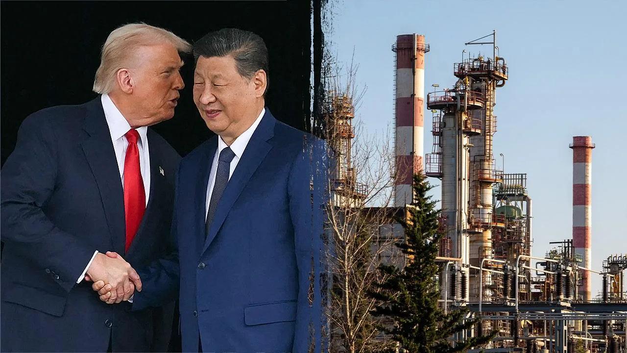 Trump Weighs New Economic Pressure on Iran as War Drags On